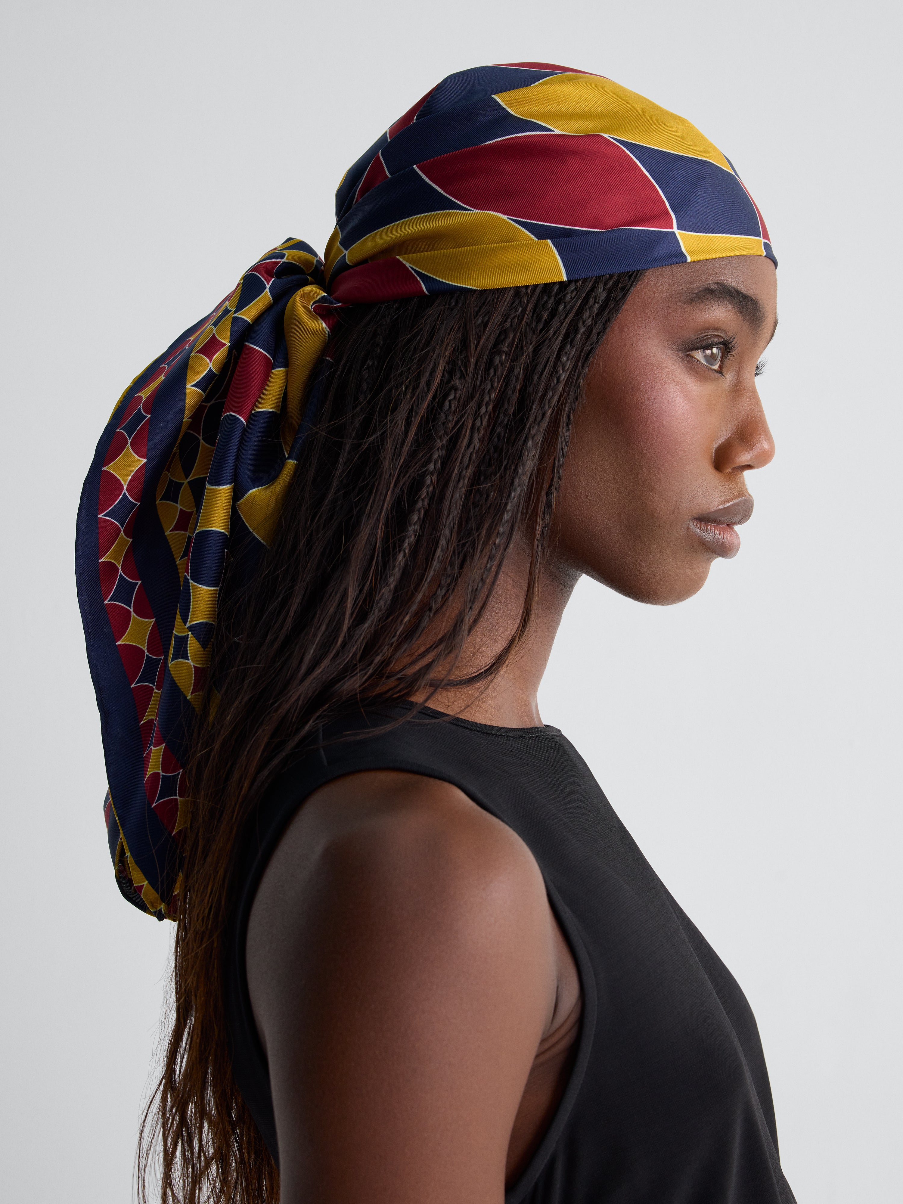 Foulard en soie à motif drapeau