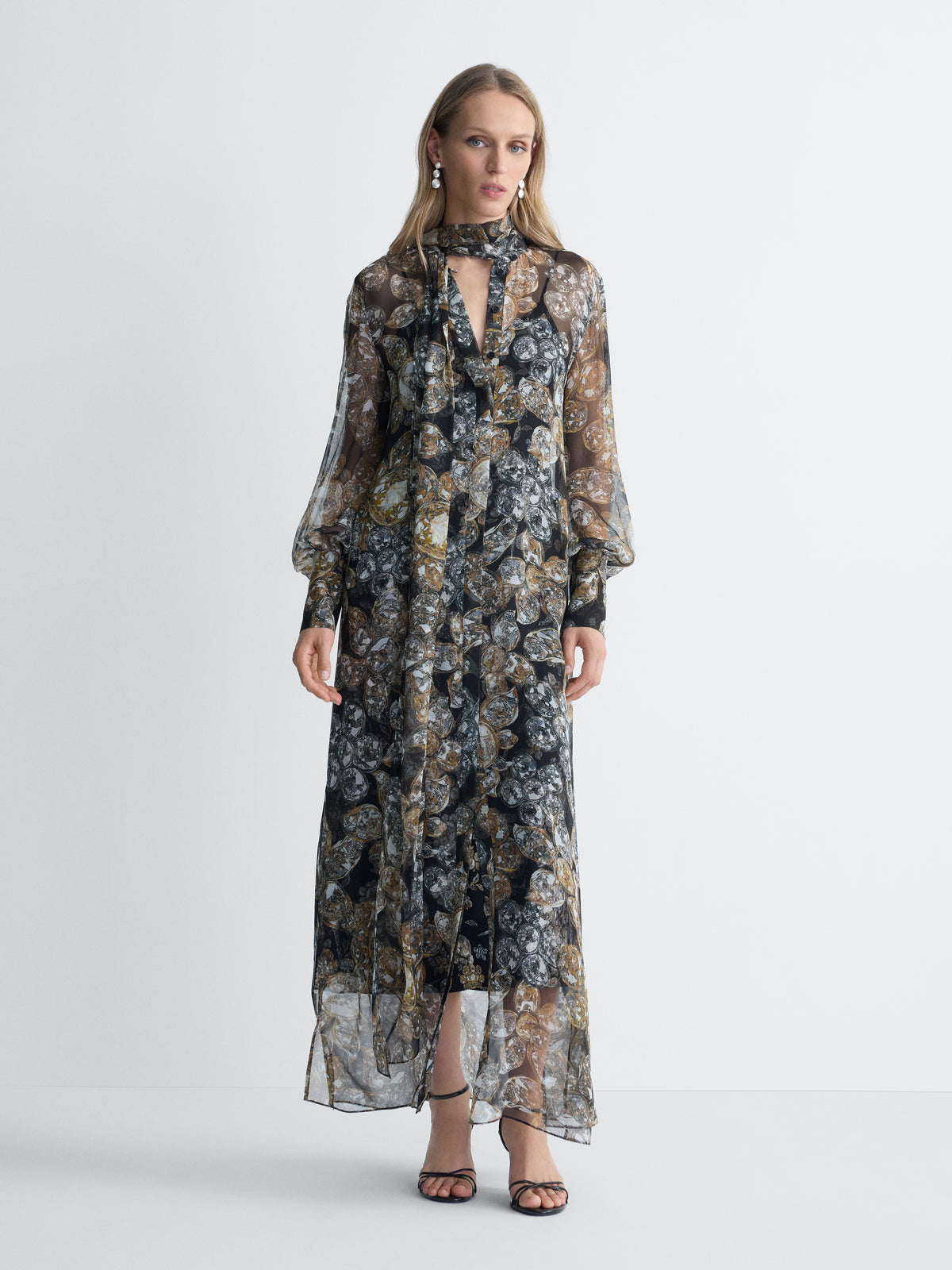 DOMINO Dress