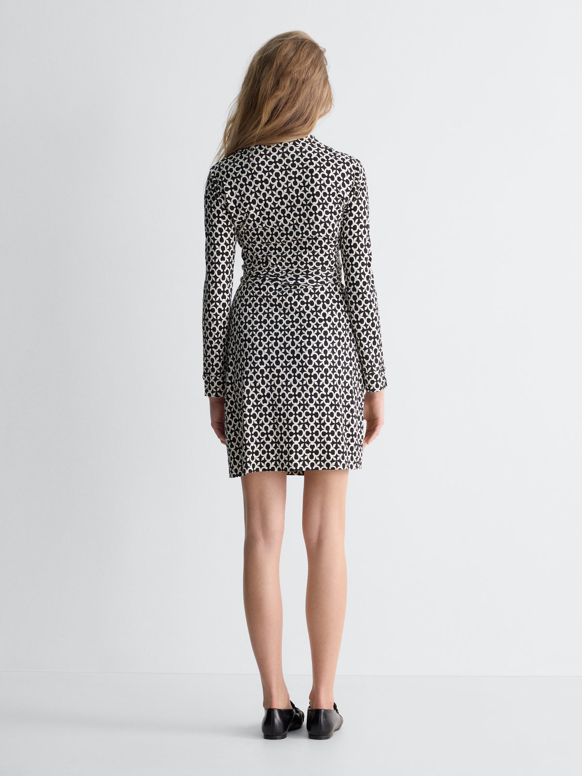 NEW JEANNE WRAP dress