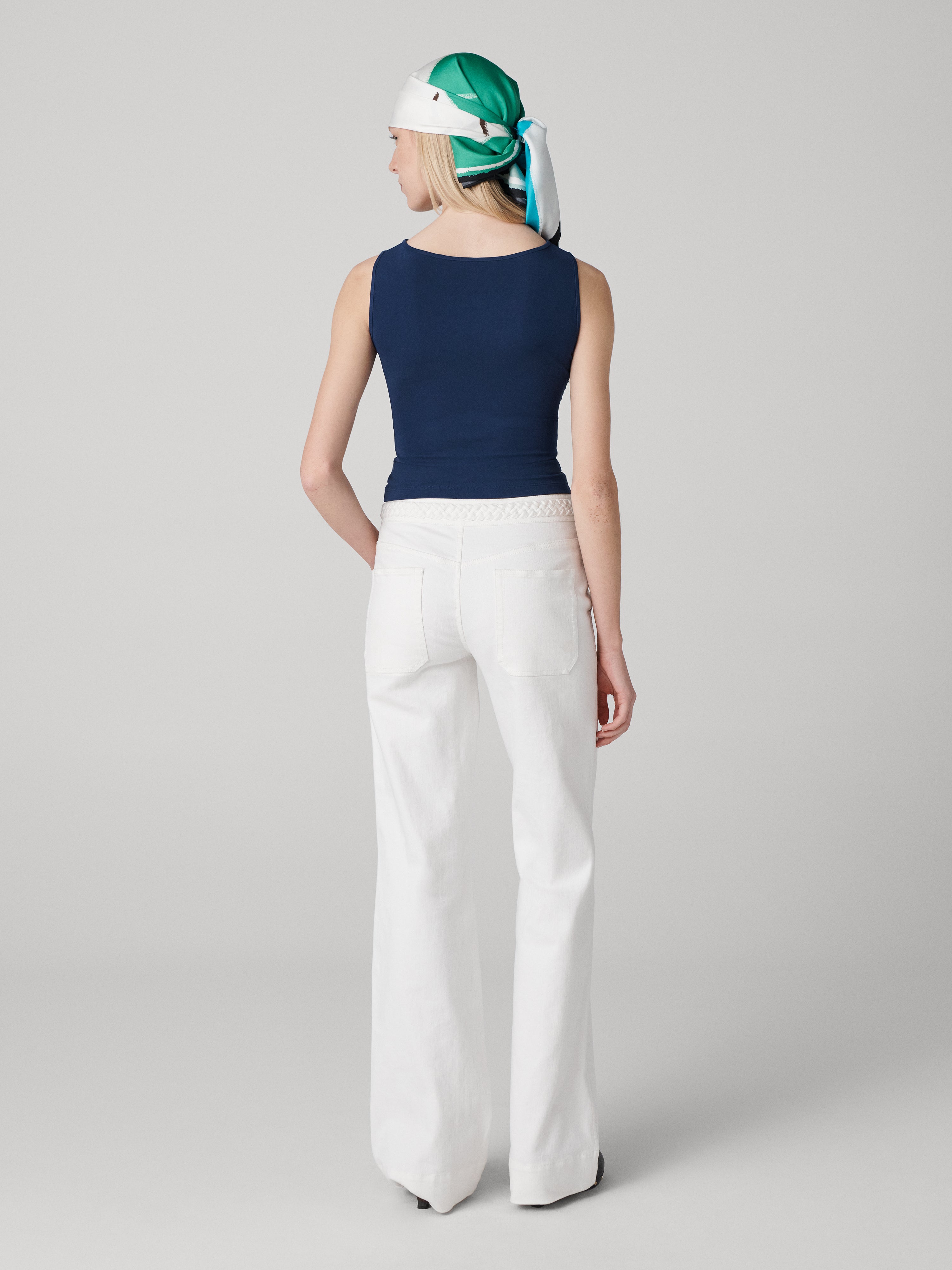 GIA JEANS
