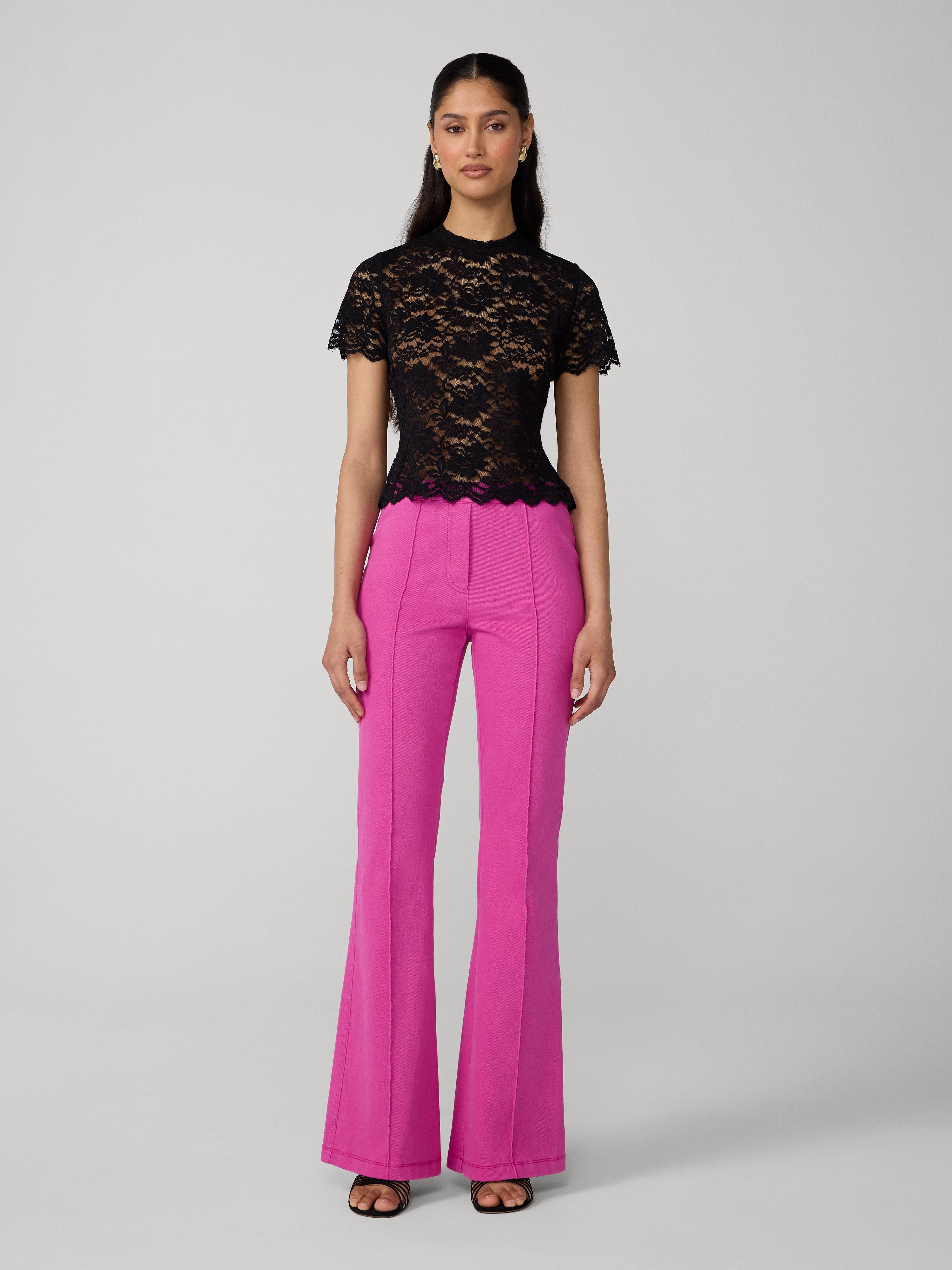 SHORT SLEEVE TOP