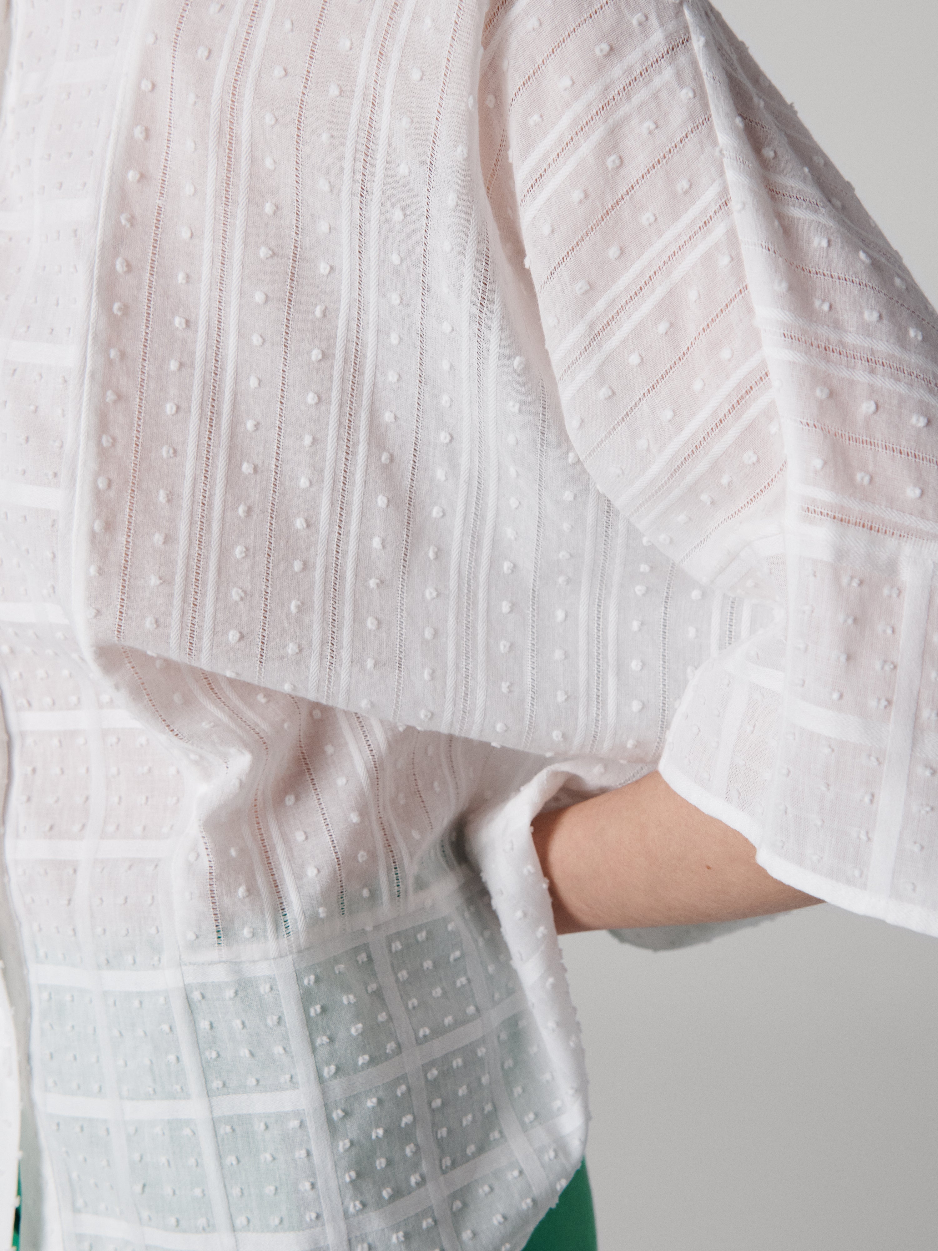MEGAN BLOUSE