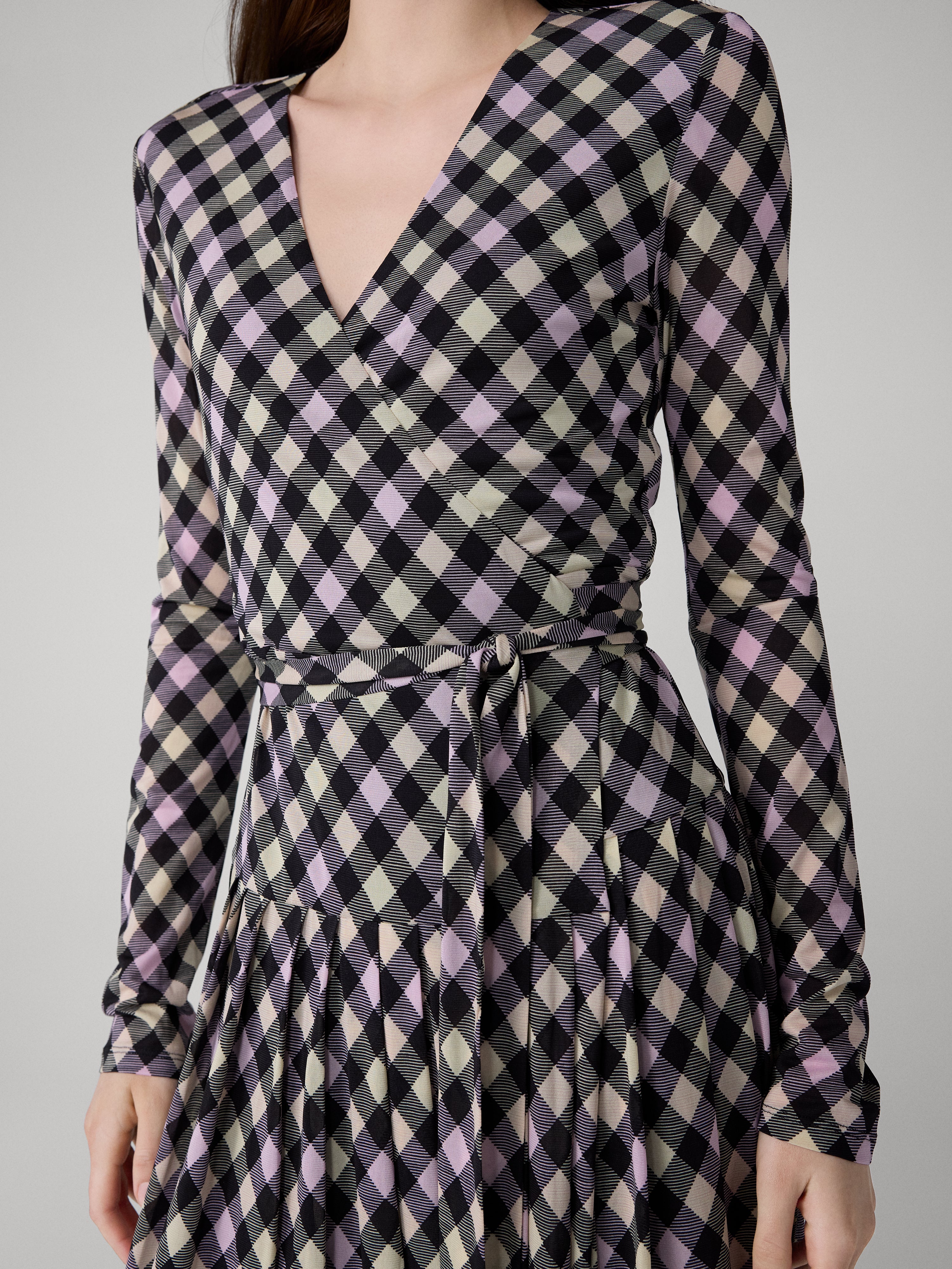 ROBE SHESKA