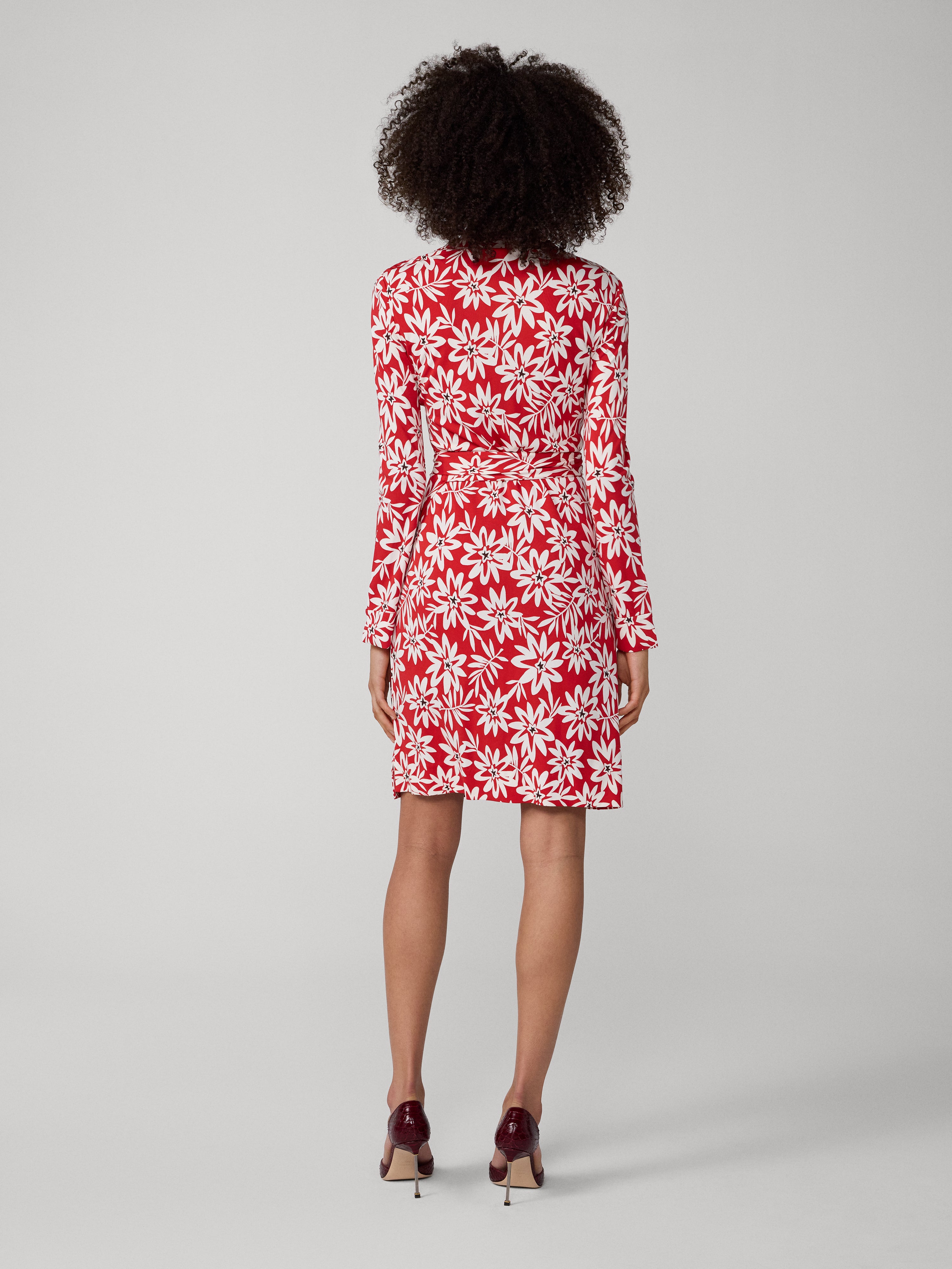ROBE SHESKA