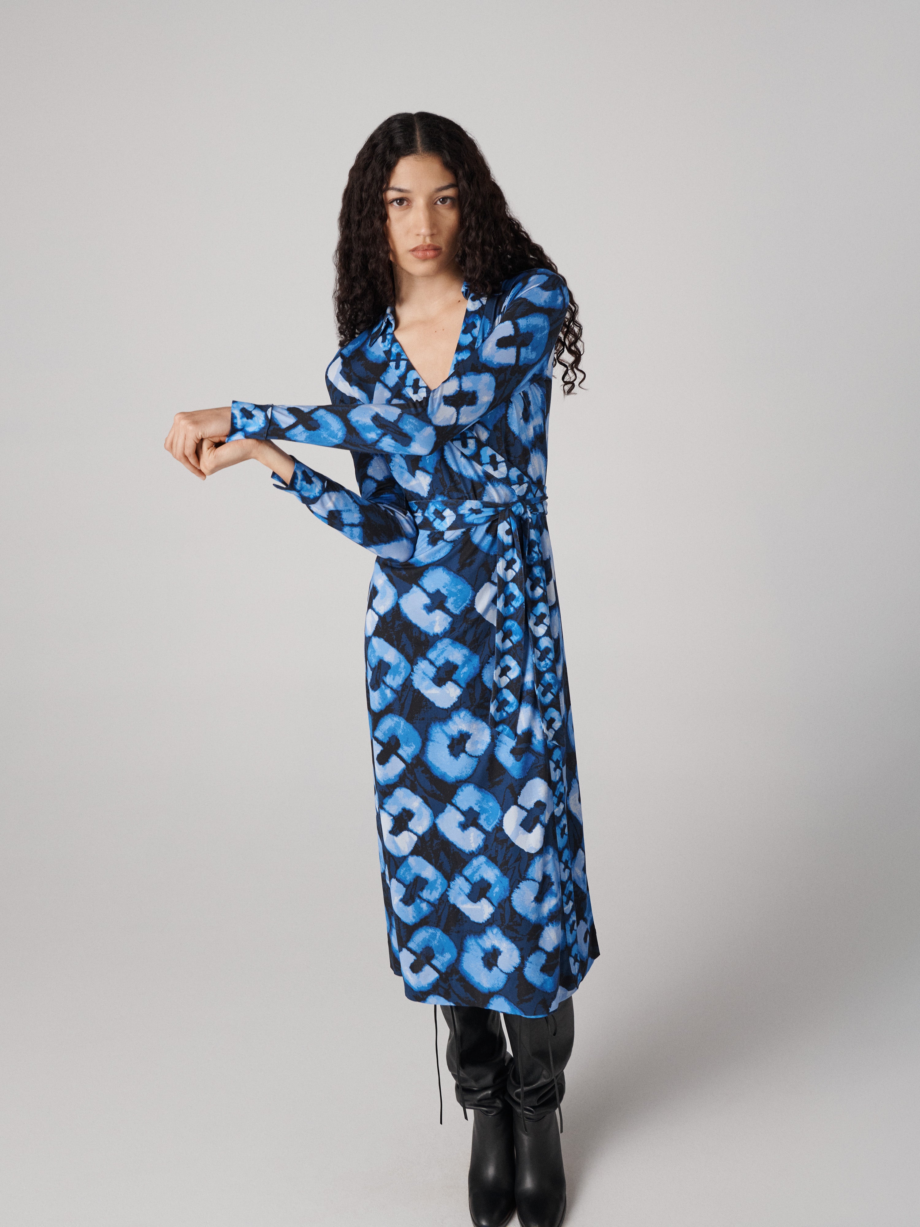 Abigail Silk Jersey Long Sleeve Midi Wrap Dress