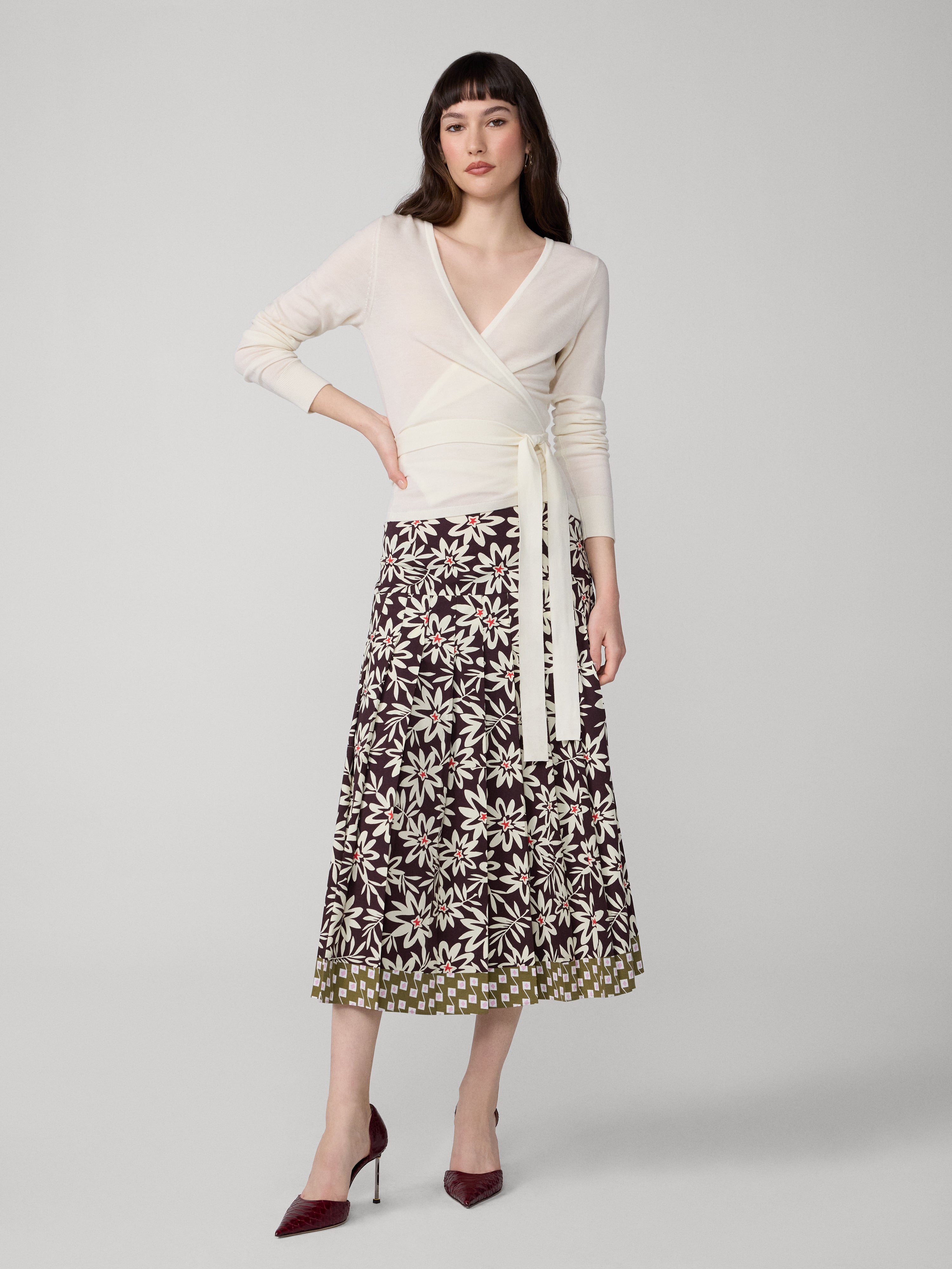 ROBE SHESKA