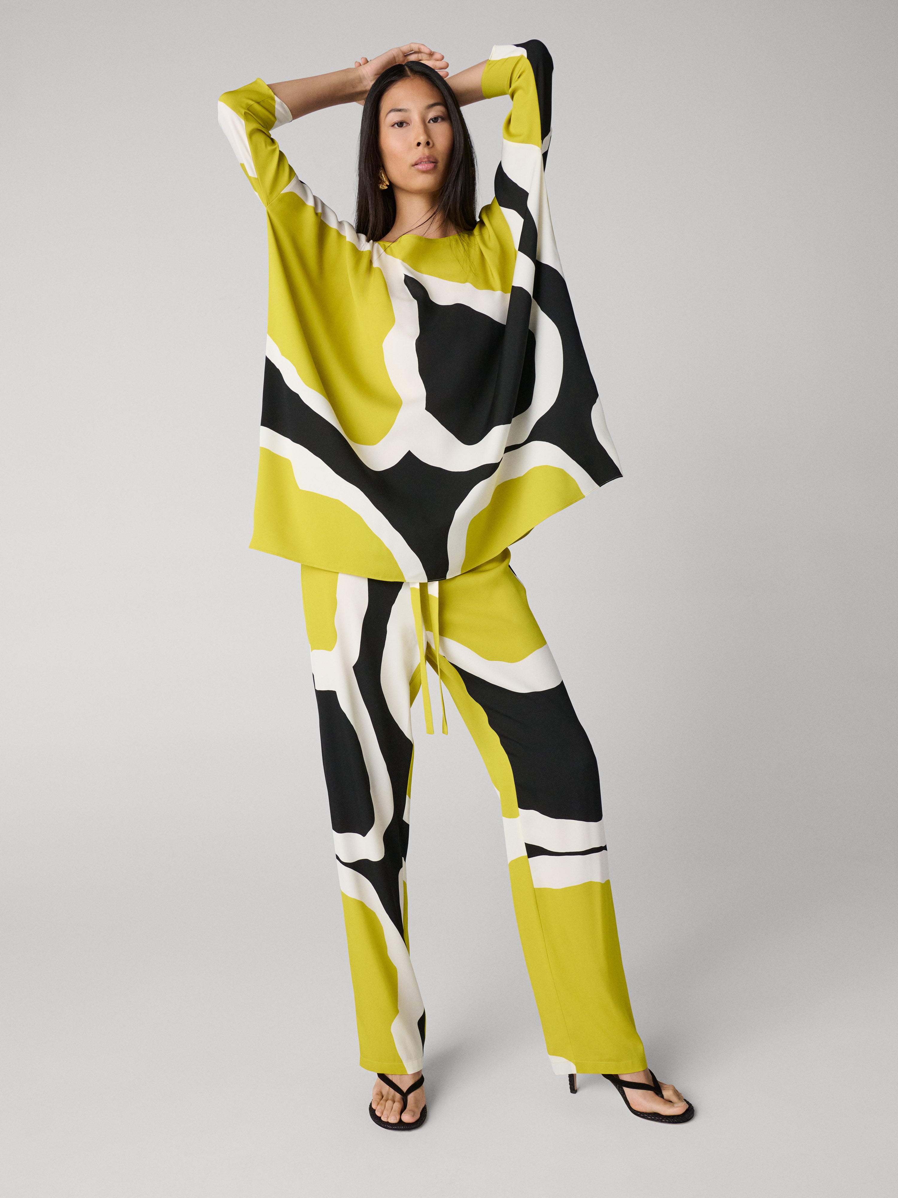 DIANE SHORT SLEEVE SHIRT