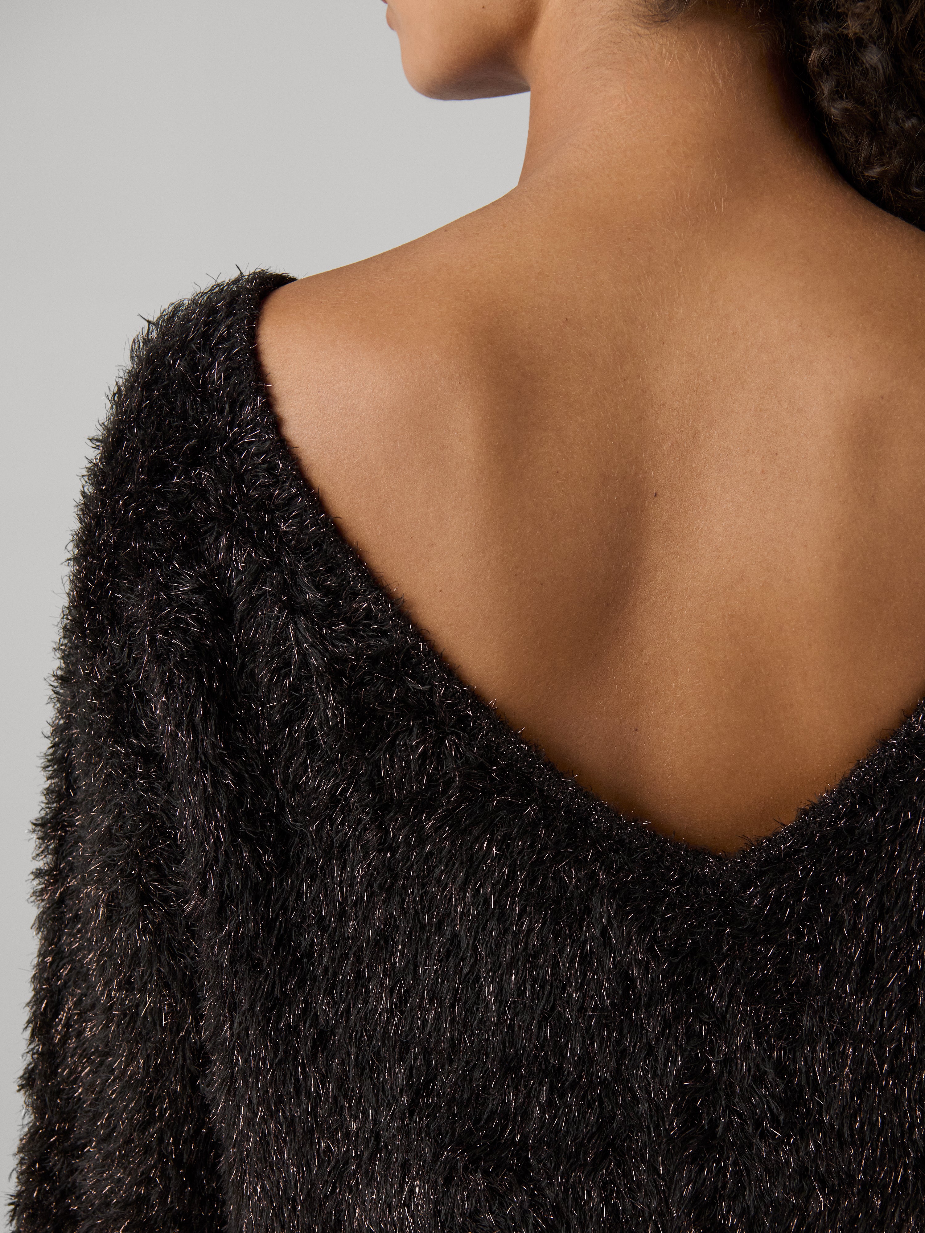 SERINA SWEATER